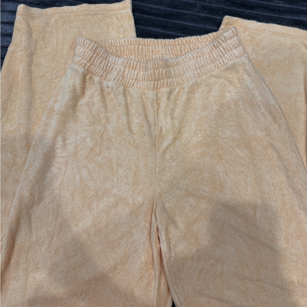 Gilly Hicks Kids Beige Sweatpants